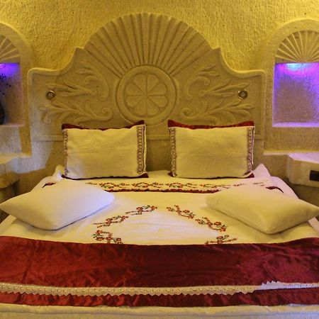 Dilek Tepesi Cave Hotel Ayvali Exteriör bild
