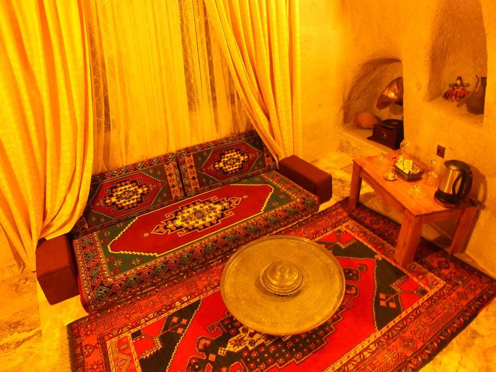 Dilek Tepesi Cave Hotel Ayvali Exteriör bild